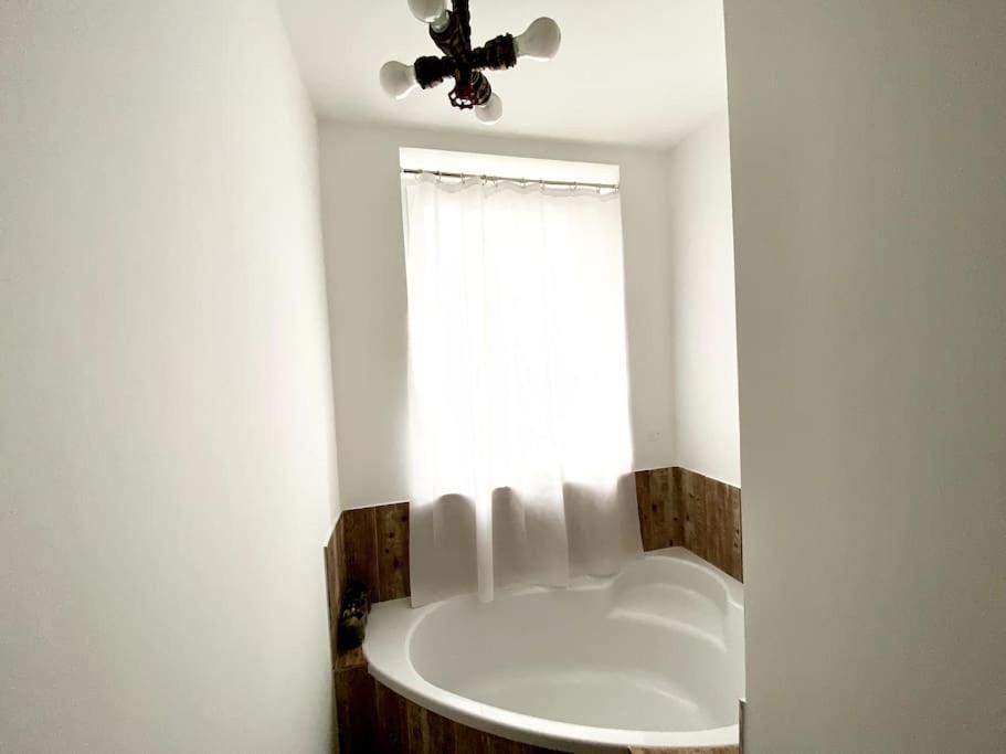 Residence Park Lovely Apartman With Private Parking Kysucke Nove Mesto Bagian luar foto
